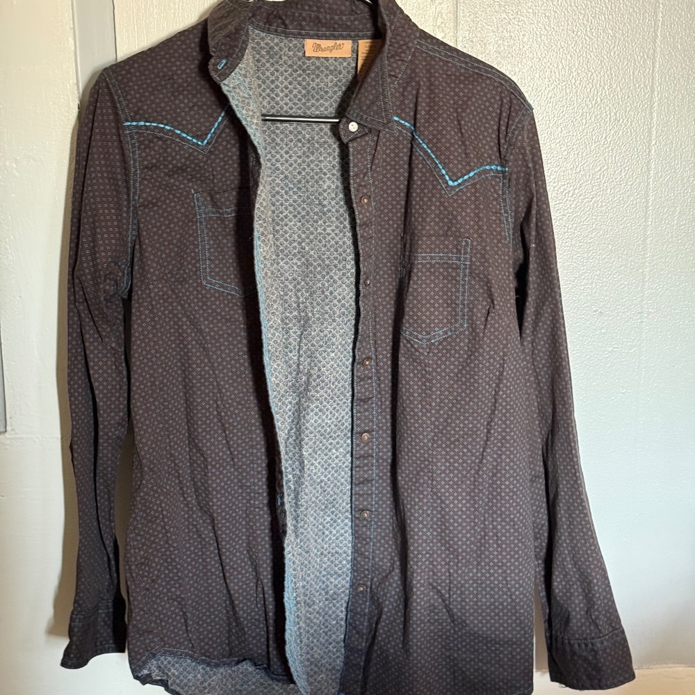 Wrangler long sleeve dress shirt